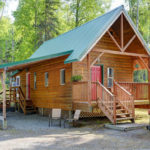 silvertip lodge cabins 8